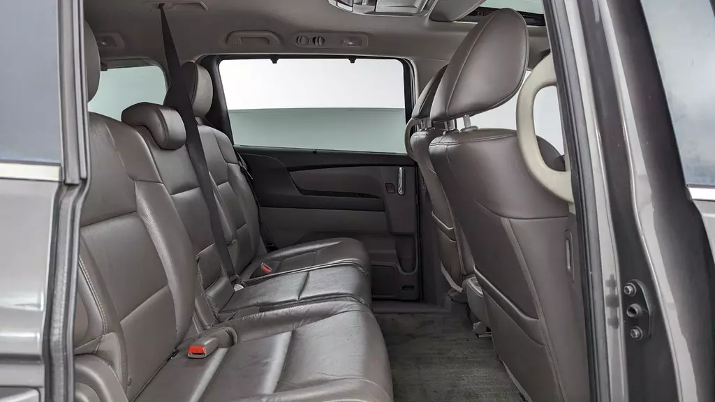 2014 Honda Odyssey EX-L - Photo 6