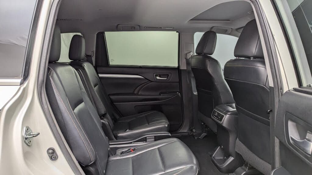 2015 Toyota Highlander XLE - Photo 3